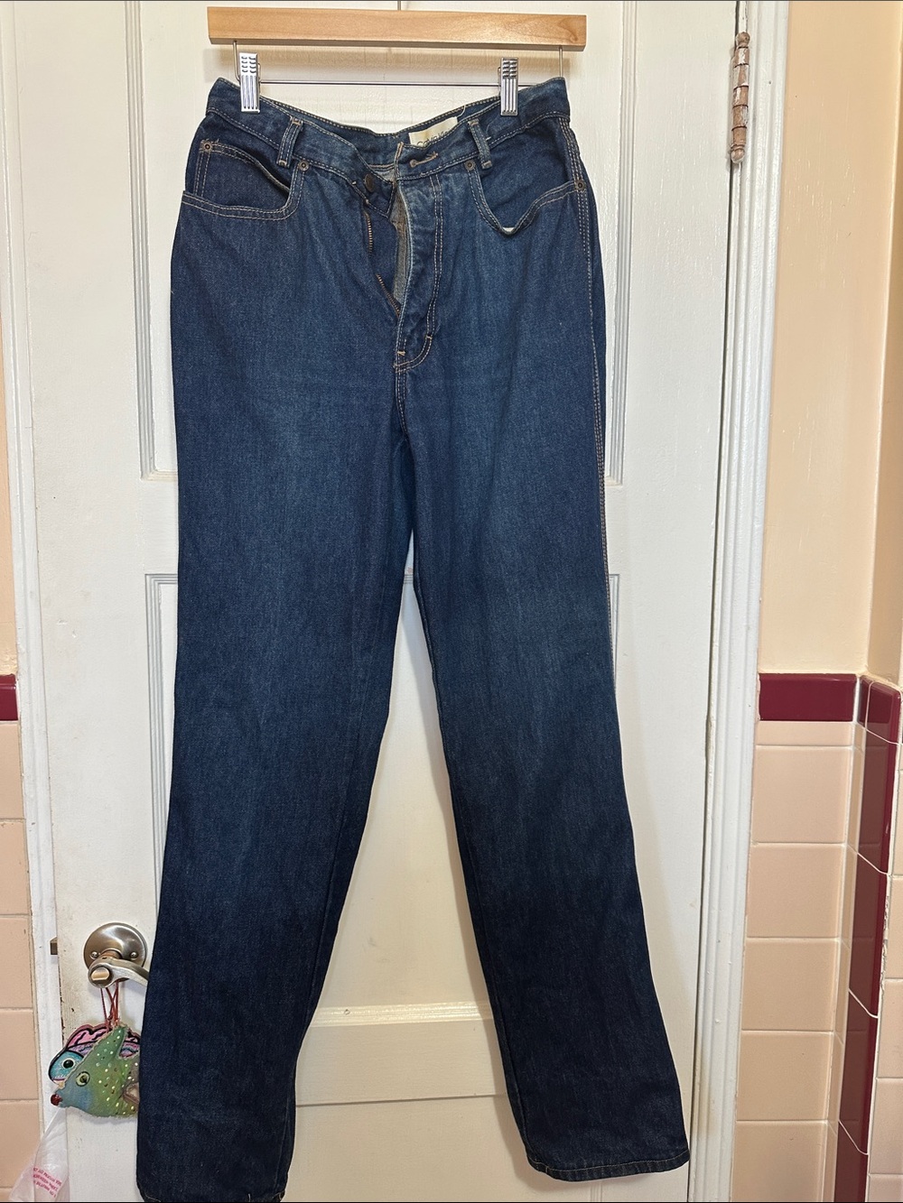 Calvin Klein junior’s Dark Indigo Straight Jeans